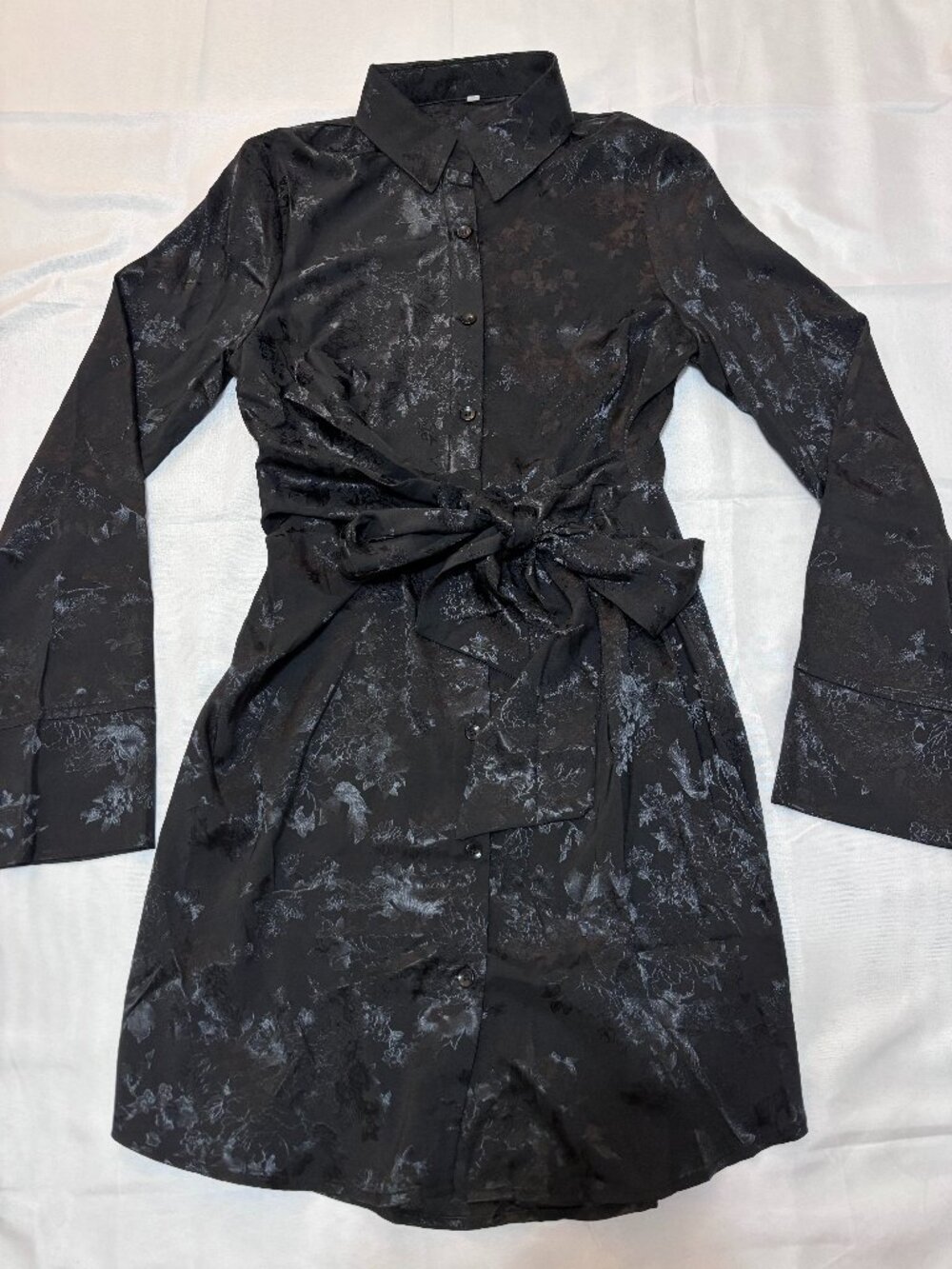 Black Floral Jacquard Satin Shirt Dress Women’s Small Tie Waist Long Sleeve